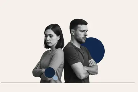 Para zilustrowana, odwrócona plecami, symbolizuje objawy lęku przed bliskością u bohaterów literatury nowoczesnej.