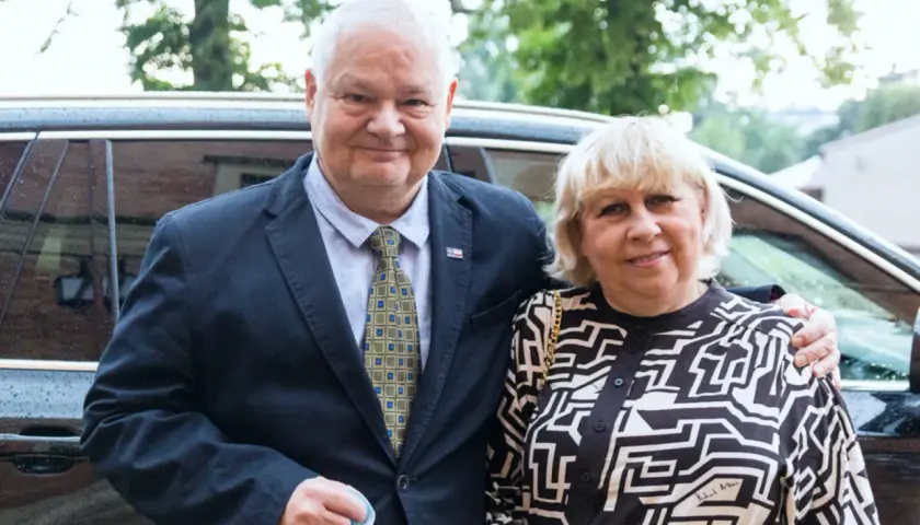 Kim jest żona Adama Glapińskiego: wszystko o Katarzynie Glapińskiej