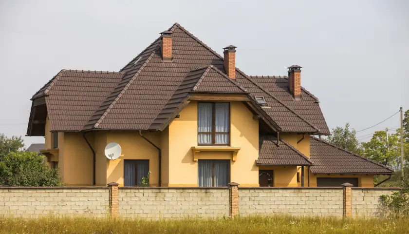 Kiedy komornik może zająć mieszkanie żony za długi męża - pełna ochrona