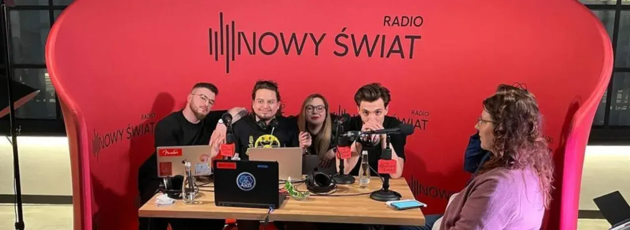 Kim jest Marian z Radia Nowy Świat? Poznaj jego historię i rolę w stacji