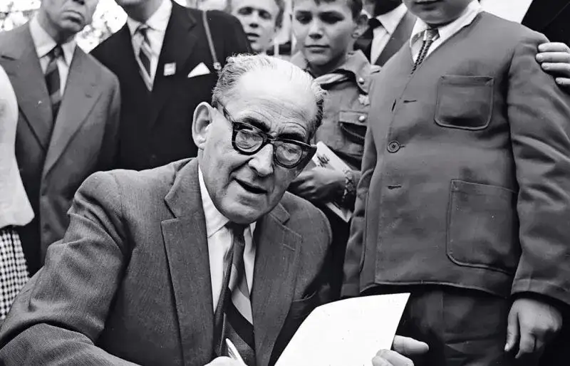 Zdjęcie Kiedy urodził się Jan Brzechwa? Poznaj jego niezwykłą historię